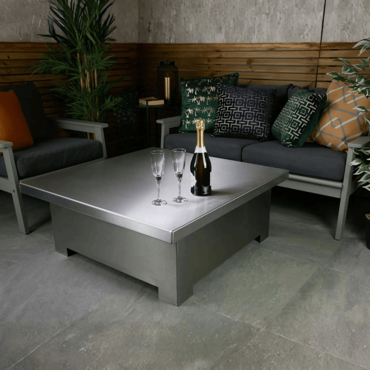 WEATHER IT Helios Square Gas Firepit Table