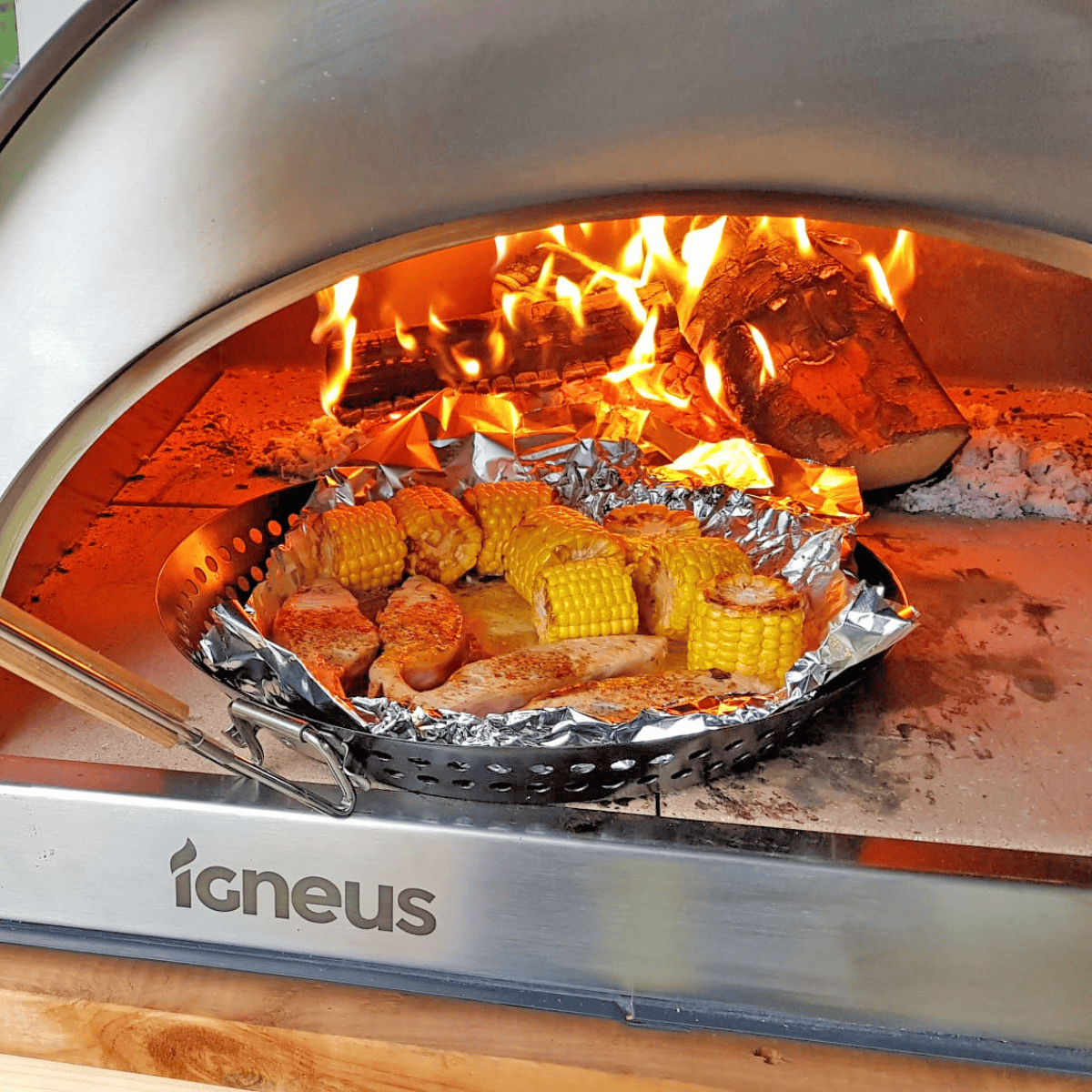 IGNEUS Igneus Classico | wood fired pizza oven Bundle