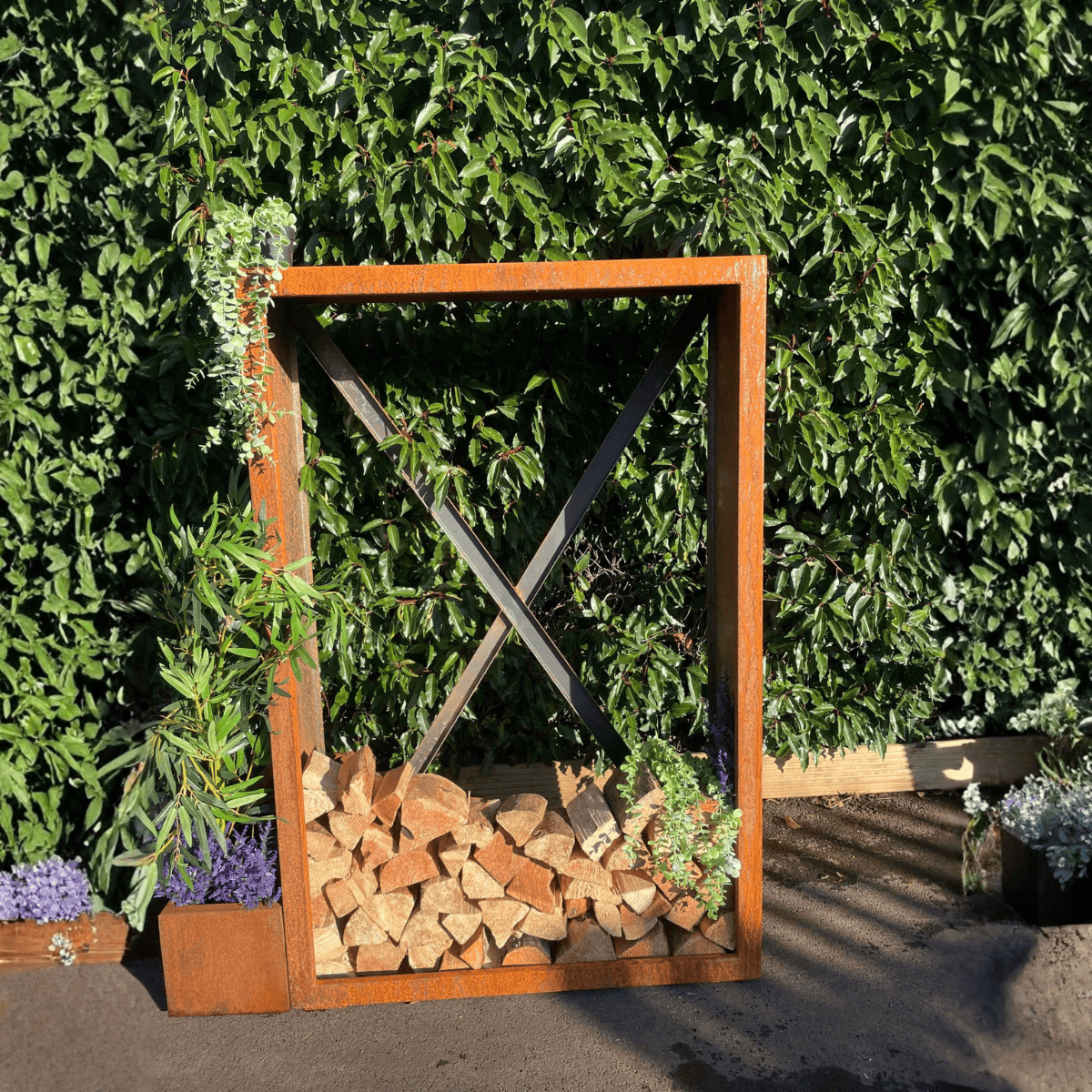 WEATHER IT Tall Corten Steel Logstore
