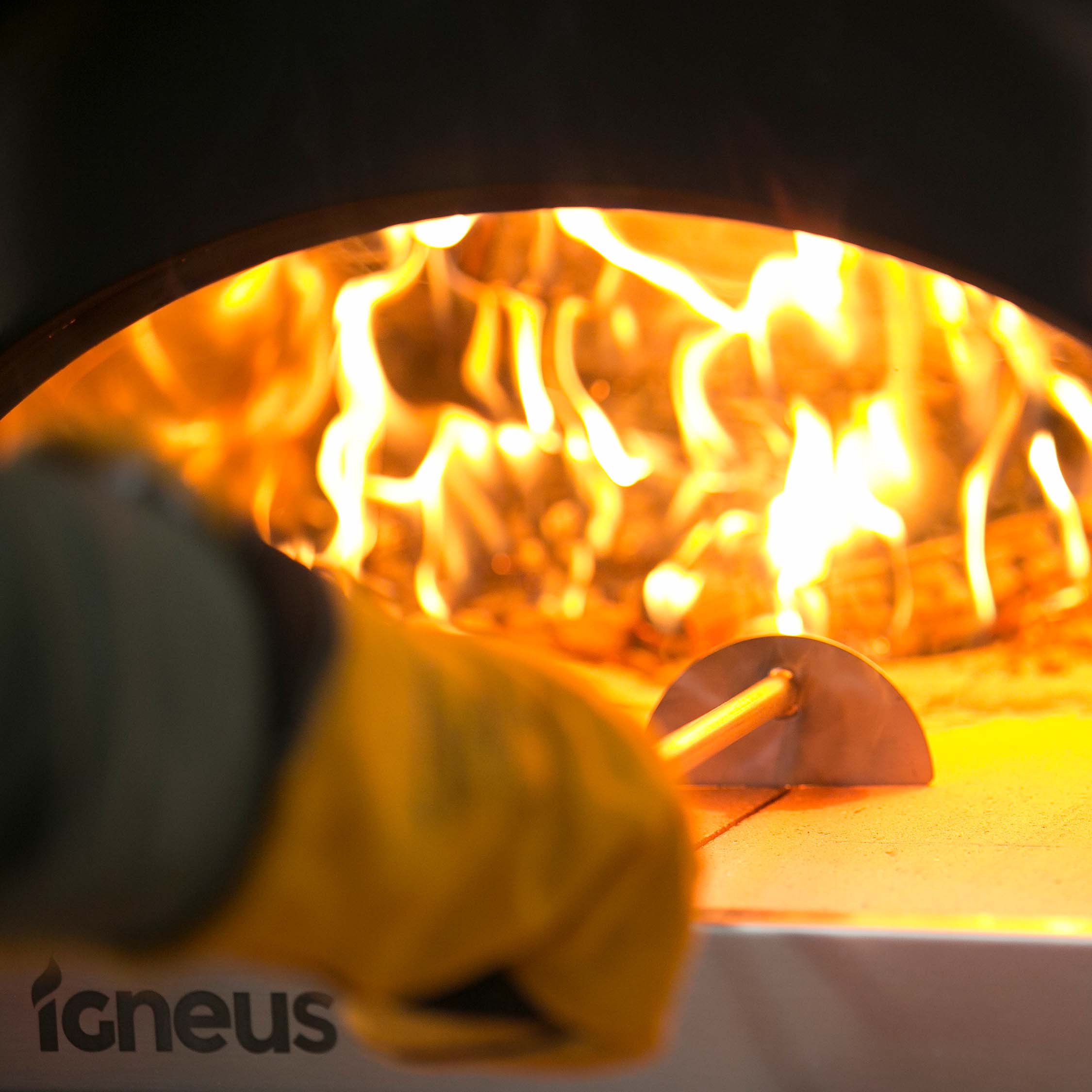 IGNEUS Igneus Pizza Oven Embers Rake