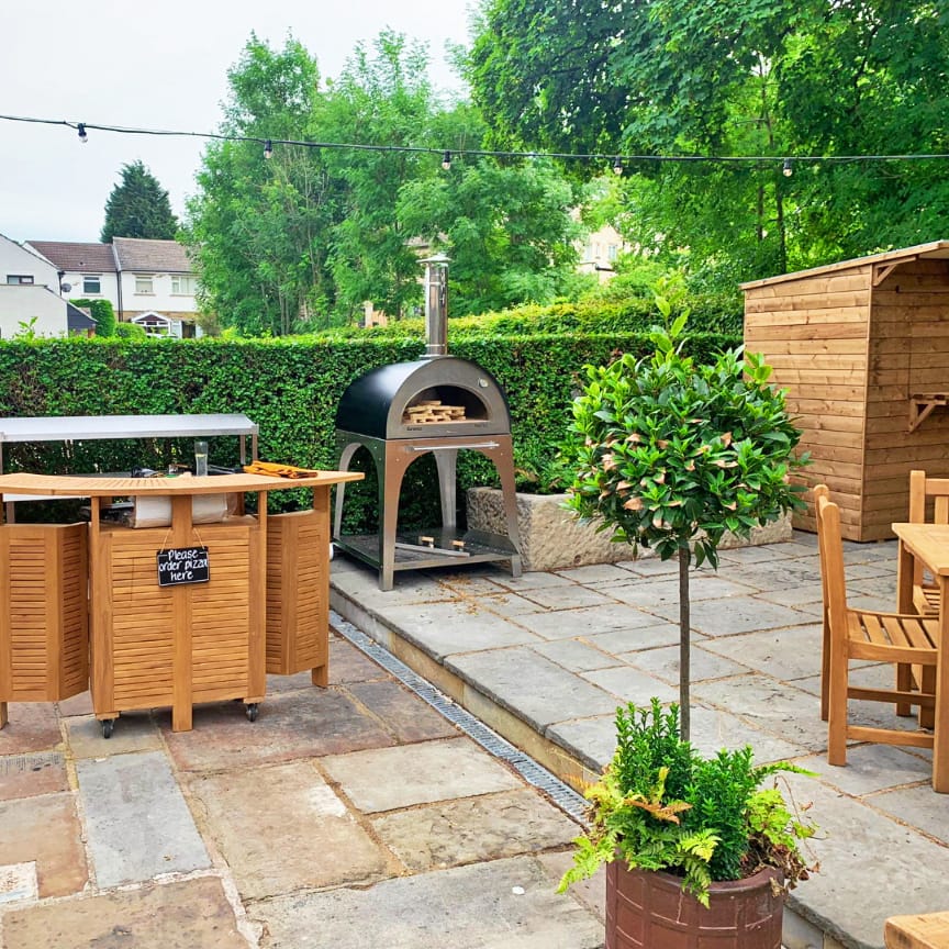 IGNEUS Igneus Pro 750 Wood Fired Pizza Oven