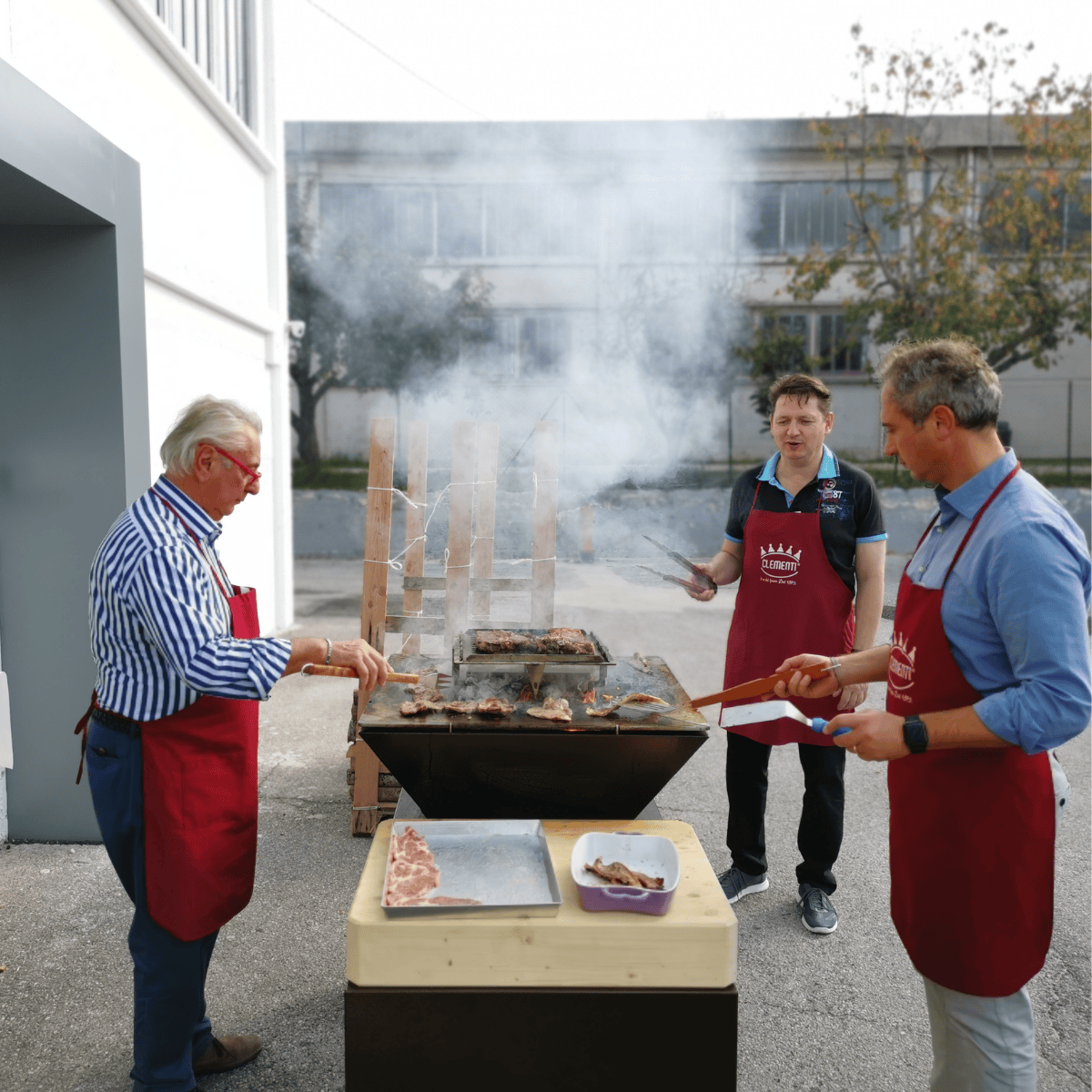 CLEMENTI Clementi Colorado | Flat Top Grill & Firepit