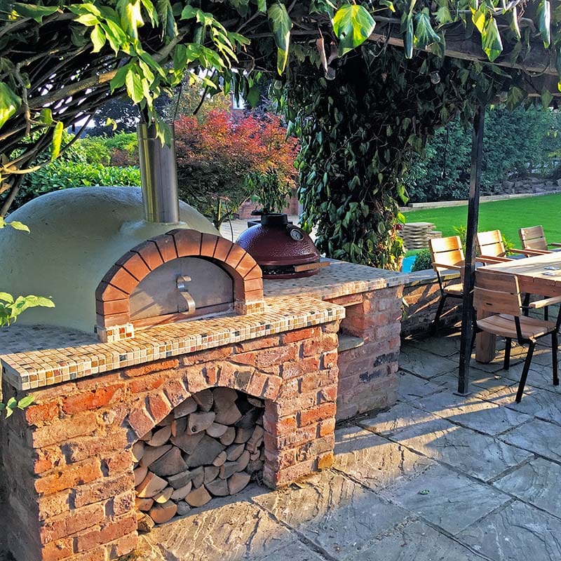 IGNEUS Igneus  Ceramiko Pro 1000 Wood Fired Pizza Oven