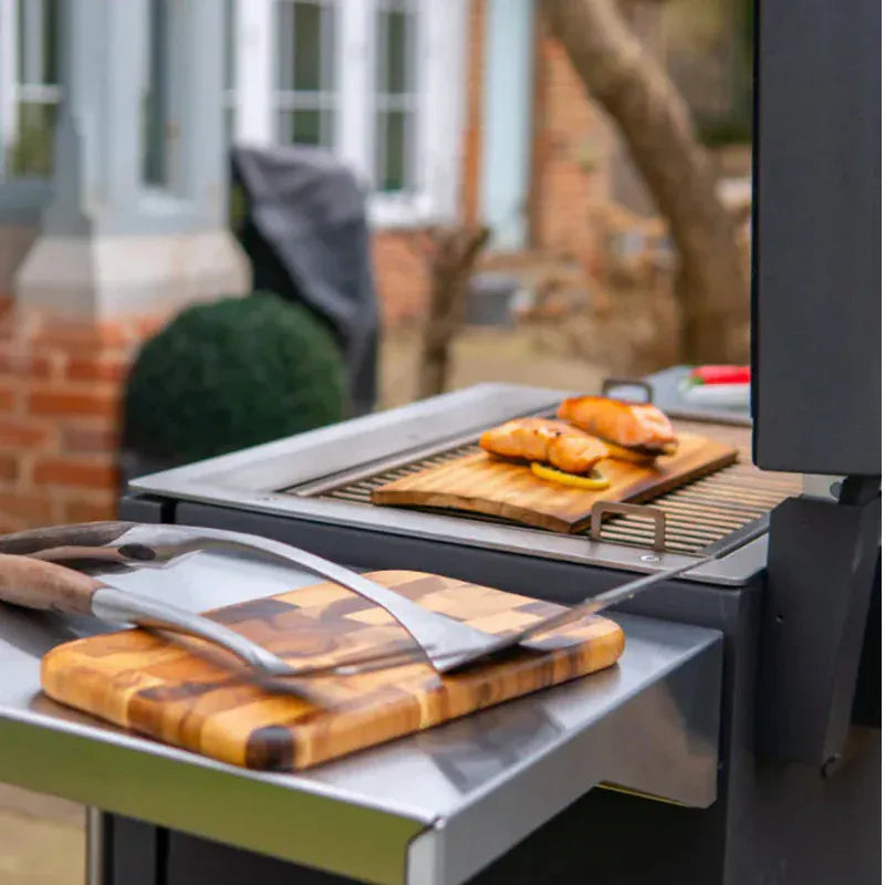 BBQUBE BBQube Grill & Heater with 2 Wheel Base